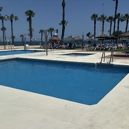 Aloha Playa Vistas Al Mar Apartman Benalmádena Kültér fotó