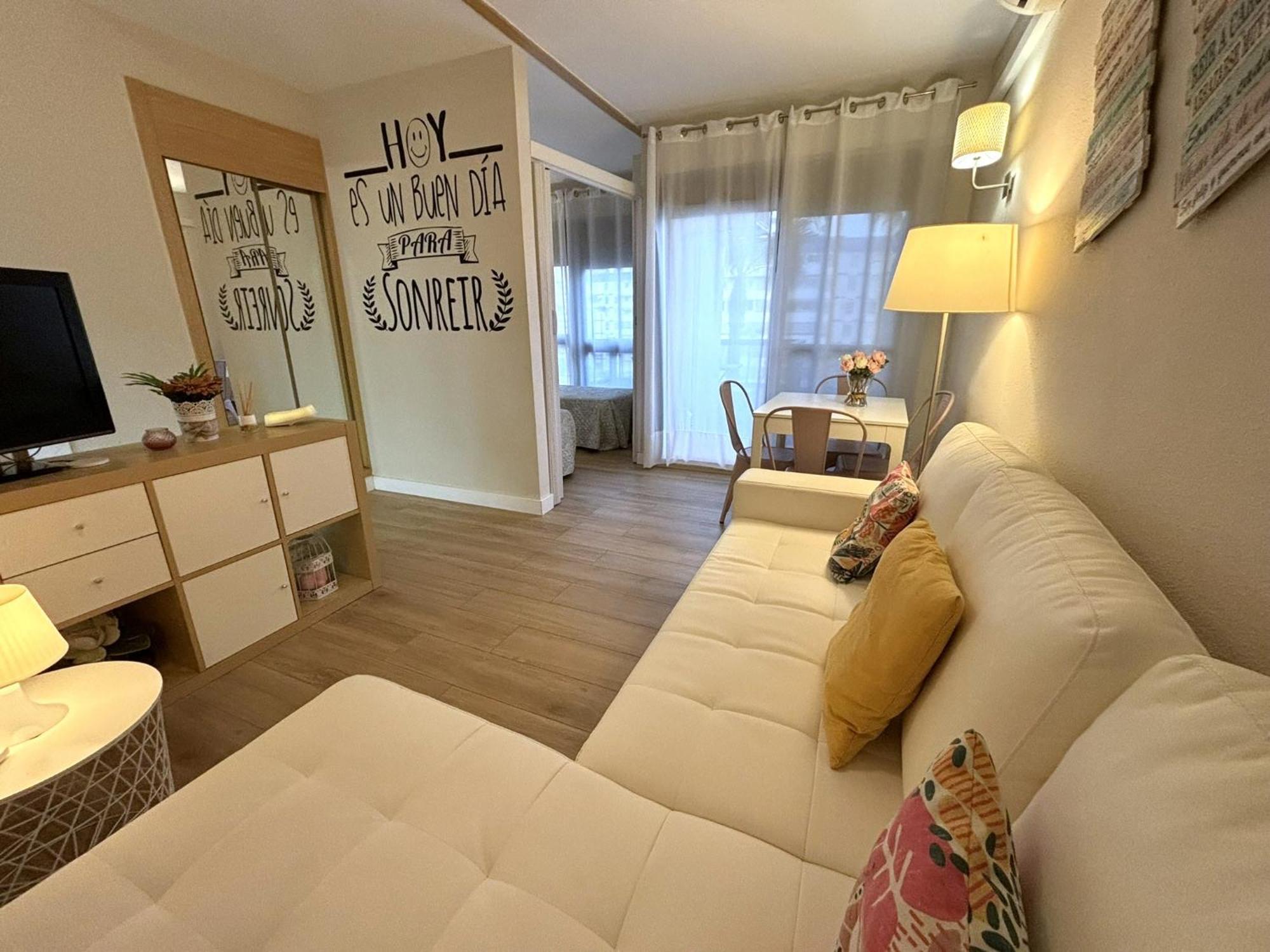 Aloha Playa Vistas Al Mar Apartman Benalmádena Kültér fotó