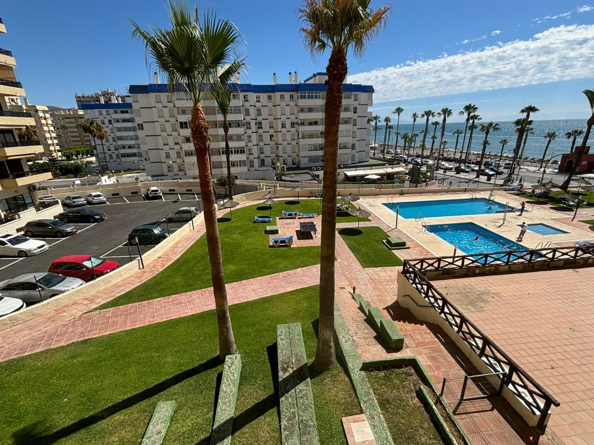 Aloha Playa Vistas Al Mar Apartman Benalmádena Kültér fotó